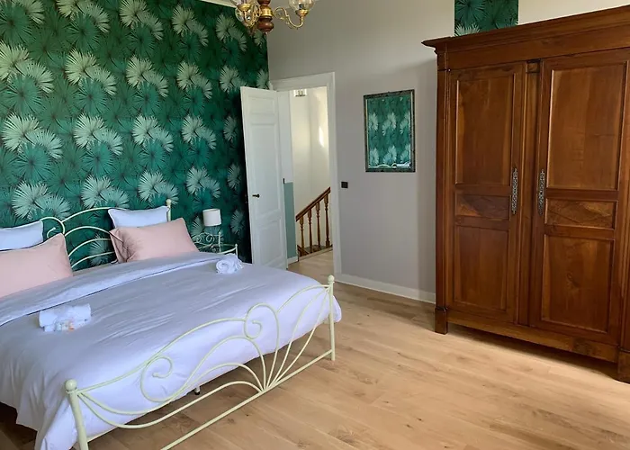 Chateau Roseyrol Proche Saint-emilion Saint-Magne-de-Castillon