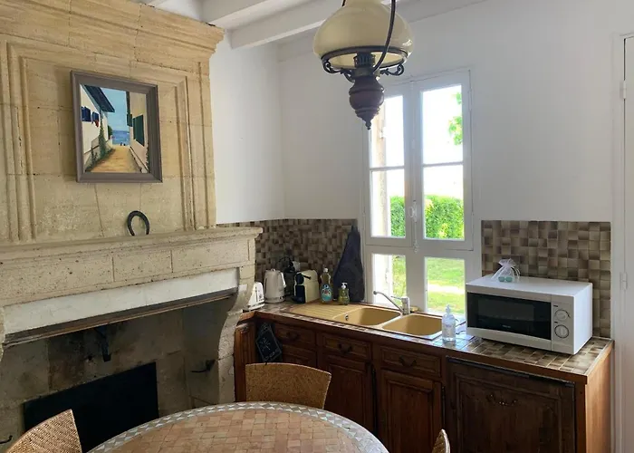 Chateau Roseyrol Proche Saint-emilion